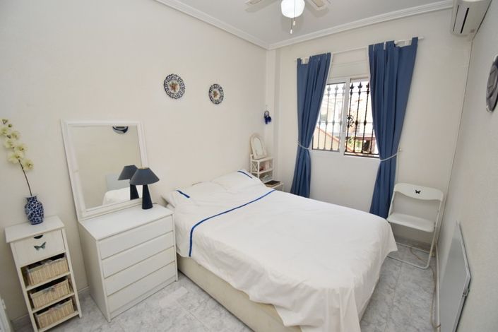 Image No.8-2 Bed Villa for sale