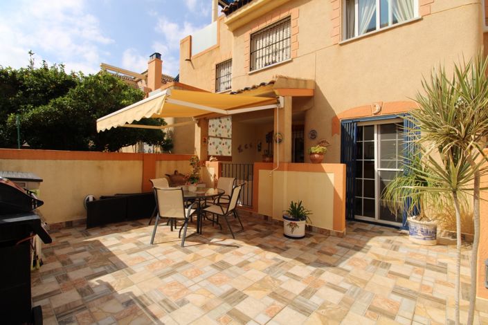 Image No.1-2 Bed Property for sale