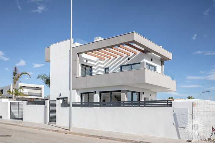 Image No.18-4 Bed Villa for sale