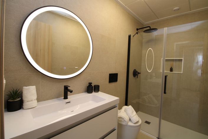 Image No.18-3 Bed Apartment for sale