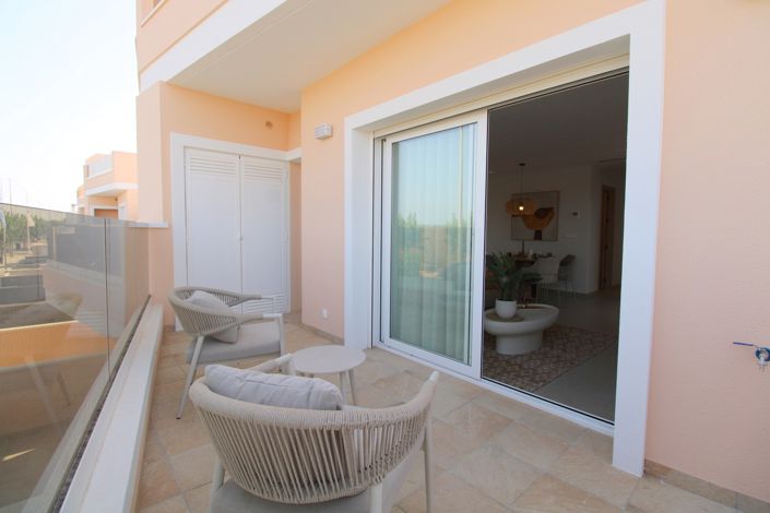 Image No.20-3 Bed Apartment for sale