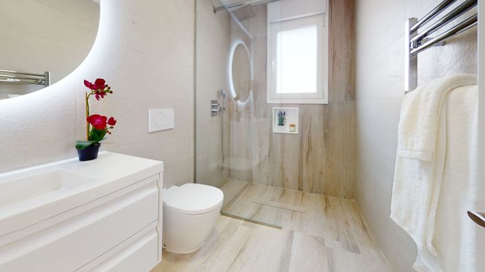 Image No.22-3 Bed Apartment for sale