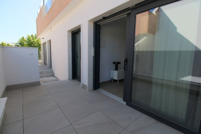 Image No.6-2 Bed Apartment for sale