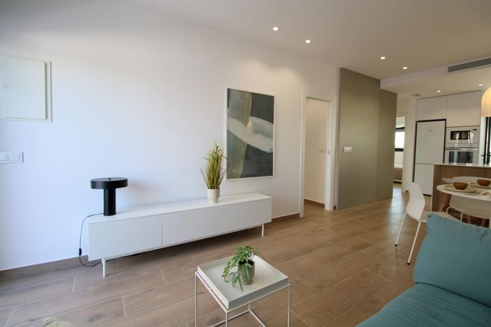 Image No.11-3 Bed Apartment for sale