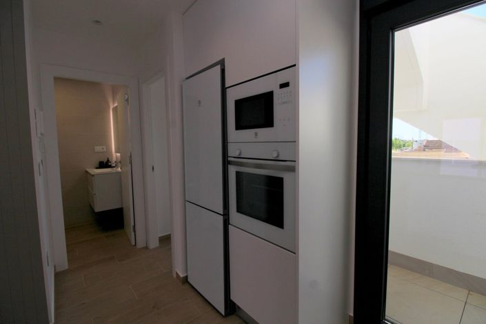 Image No.13-3 Bed Apartment for sale