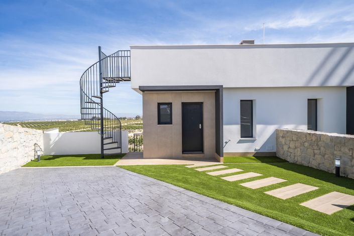 Image No.14-3 Bed Villa for sale