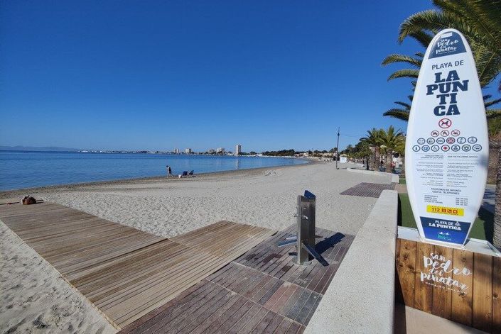 Image No.10-2 Bed Villa for sale