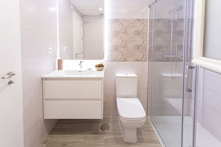 Image No.15-3 Bed Townhouse for sale