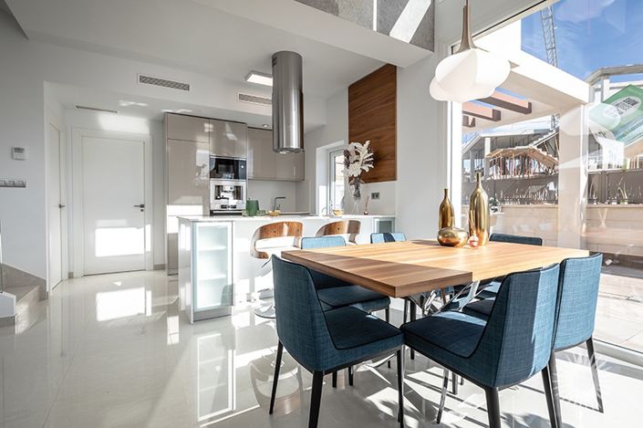 Image No.11-5 Bed Villa for sale