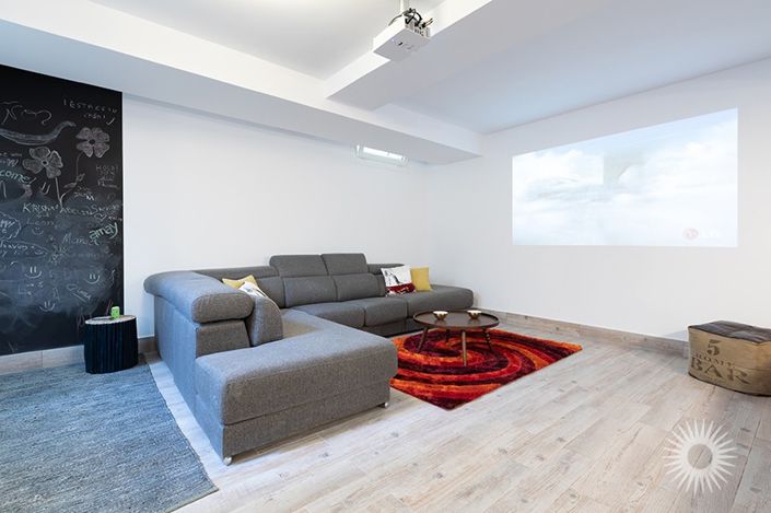 Image No.19-5 Bed Villa for sale