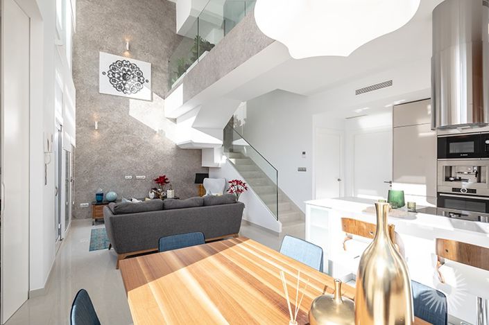 Image No.8-5 Bed Villa for sale