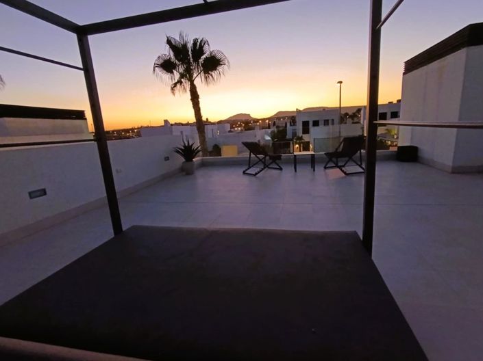 Image No.17-3 Bed Villa for sale