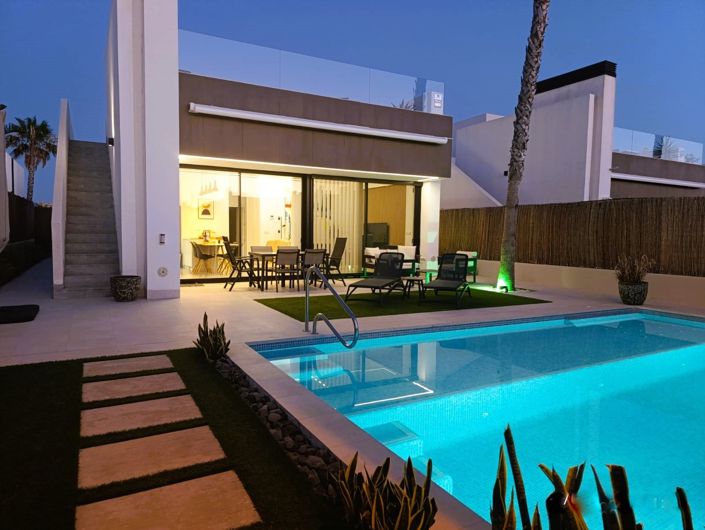 Image No.21-3 Bed Villa for sale