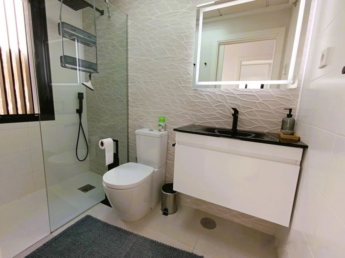 Image No.4-3 Bed Villa for sale