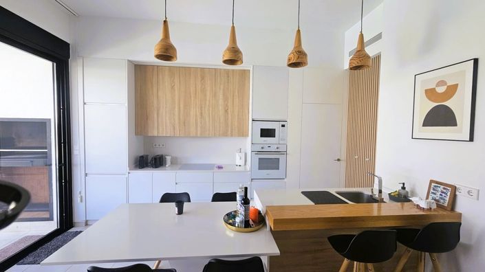 Image No.6-3 Bed Villa for sale