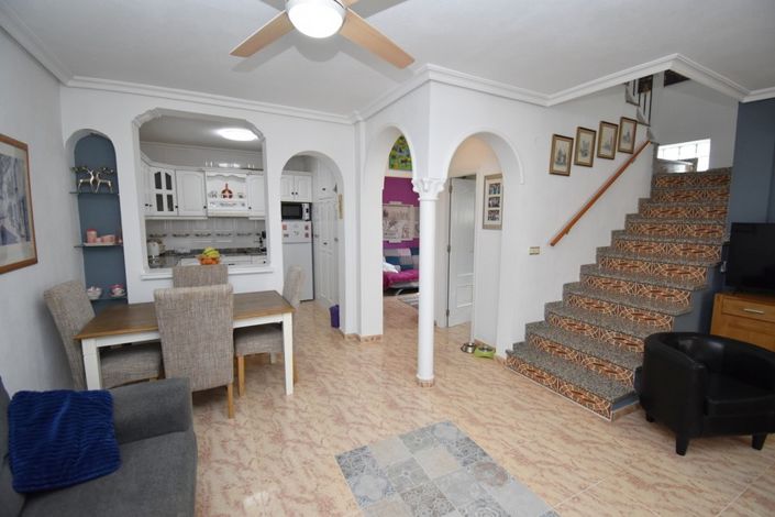 Image No.11-3 Bed Townhouse for sale