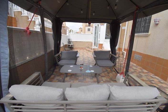 Image No.29-3 Bed Townhouse for sale