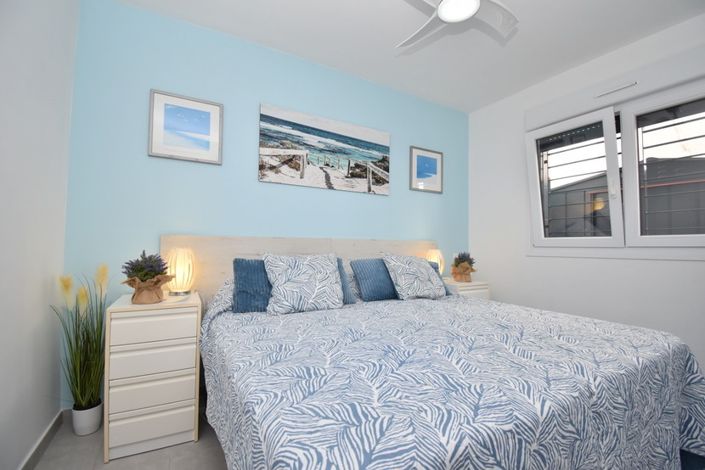 Image No.11-3 Bed Townhouse for sale