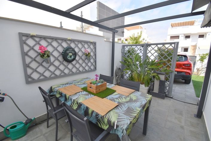 Image No.34-3 Bed Townhouse for sale