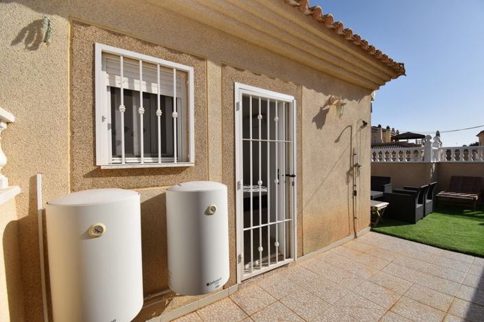 Image No.14-3 Bed Villa for sale