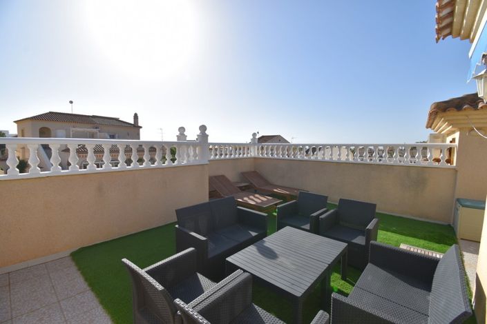 Image No.18-3 Bed Villa for sale