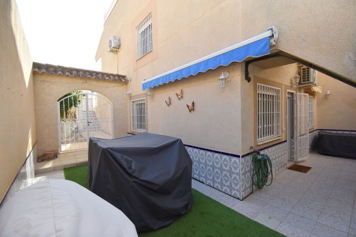 Image No.21-3 Bed Villa for sale