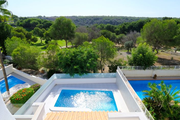 Image No.1-3 Bed Villa for sale