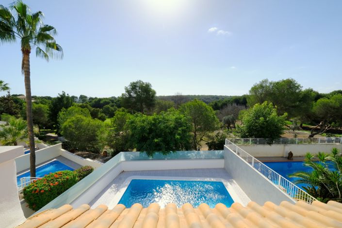 Image No.15-3 Bed Villa for sale