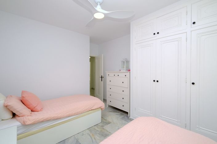 Image No.32-3 Bed Villa for sale