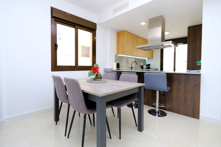 Image No.6-3 Bed Villa for sale