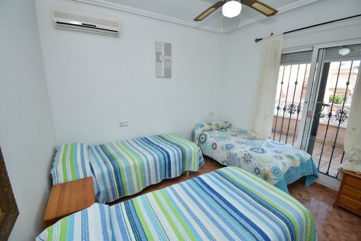 Image No.13-2 Bed Townhouse for sale