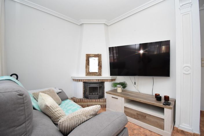 Image No.9-2 Bed Townhouse for sale