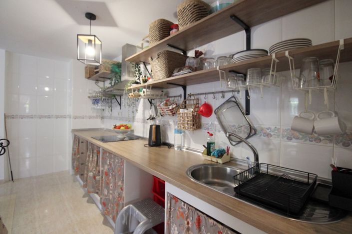 Image No.12-3 Bed Townhouse for sale