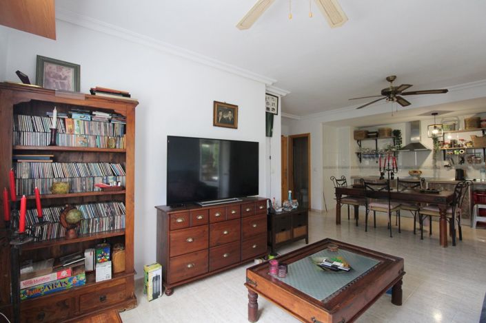 Image No.8-3 Bed Townhouse for sale