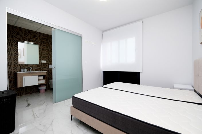 Image No.10-2 Bed Apartment for sale