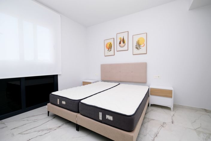 Image No.11-2 Bed Apartment for sale