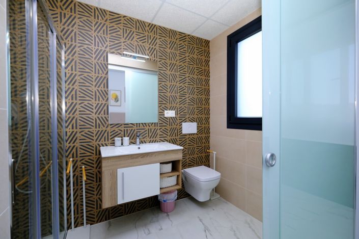 Image No.12-2 Bed Apartment for sale