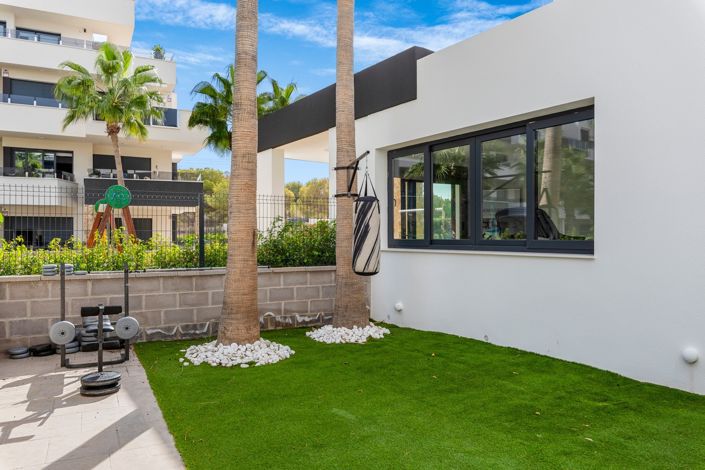 Image No.23-2 Bed Apartment for sale