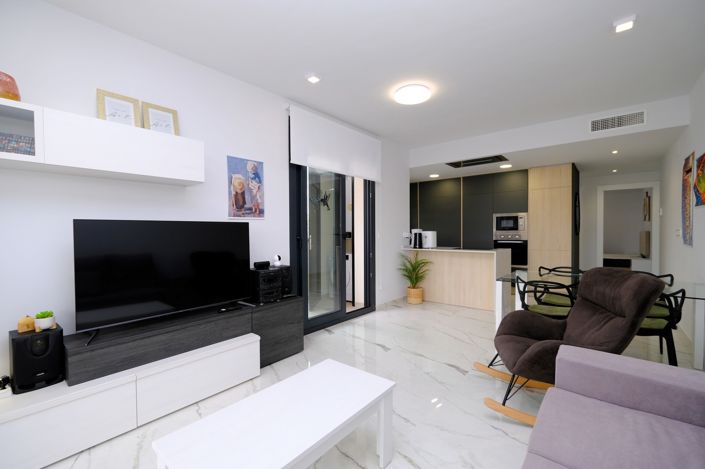 Image No.4-2 Bed Apartment for sale