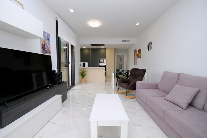 Image No.6-2 Bed Apartment for sale