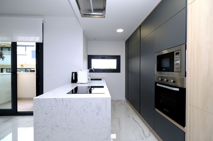 Image No.7-2 Bed Apartment for sale