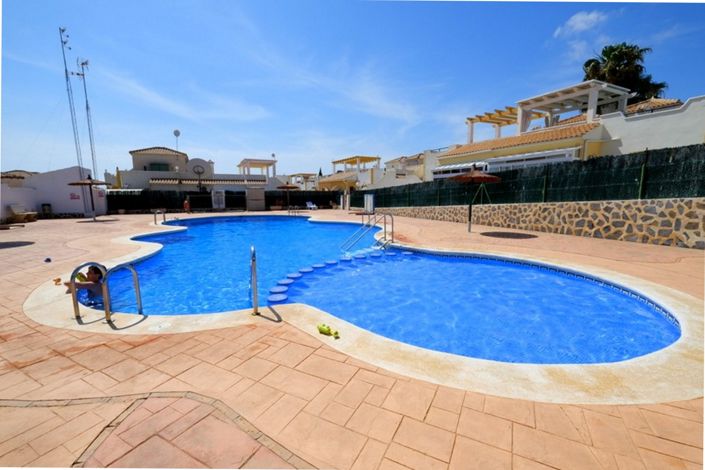 Image No.19-2 Bed Bungalow for sale