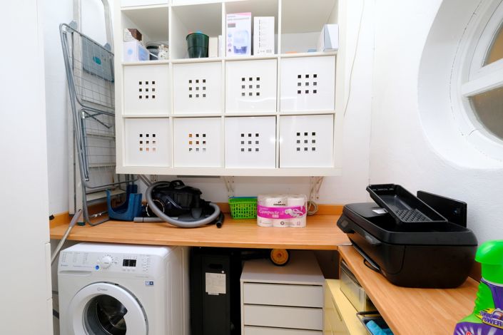 Image No.9-2 Bed Bungalow for sale