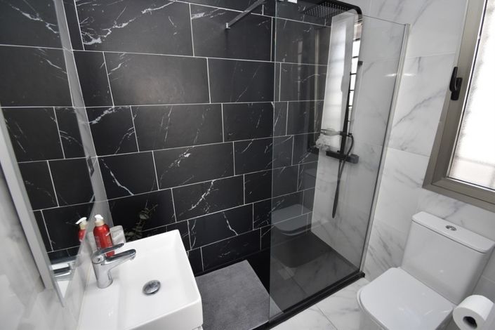 Image No.13-4 Bed Villa for sale