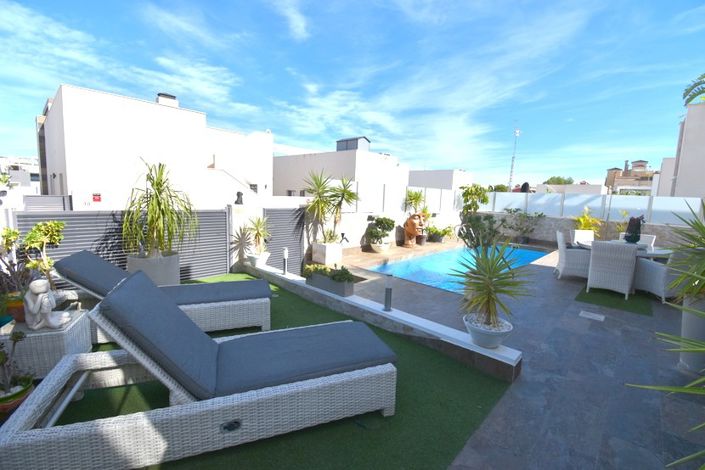 Image No.23-4 Bed Villa for sale