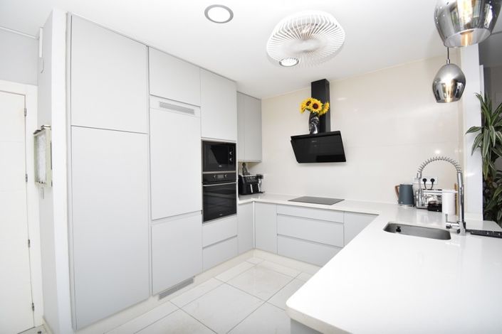 Image No.8-4 Bed Villa for sale