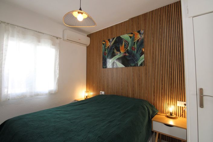 Image No.15-1 Bed Property for sale