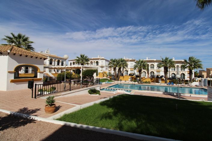 Image No.19-1 Bed Property for sale