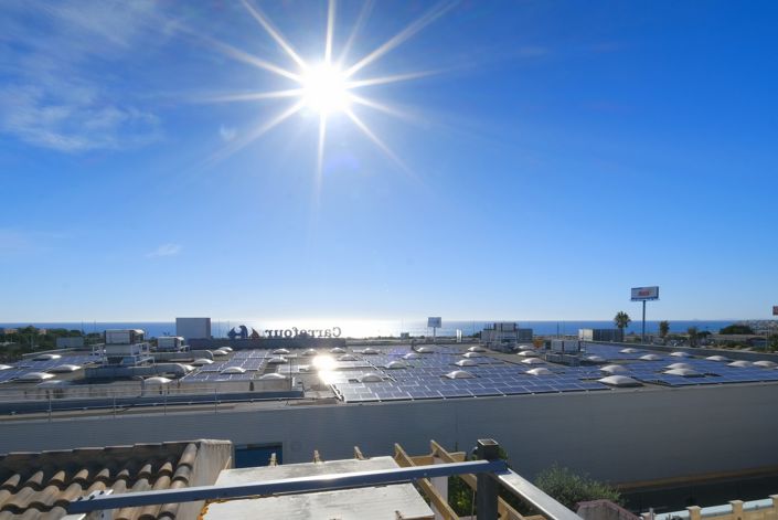 Image No.17-3 Bed Townhouse for sale