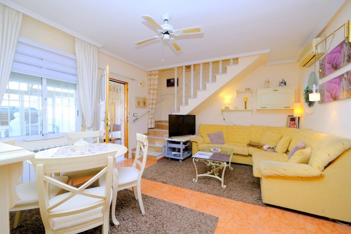 Image No.4-3 Bed Townhouse for sale